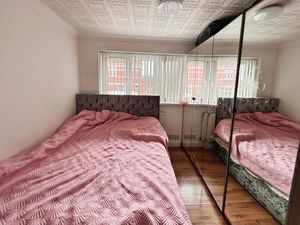 Photo 11- click for photo gallery